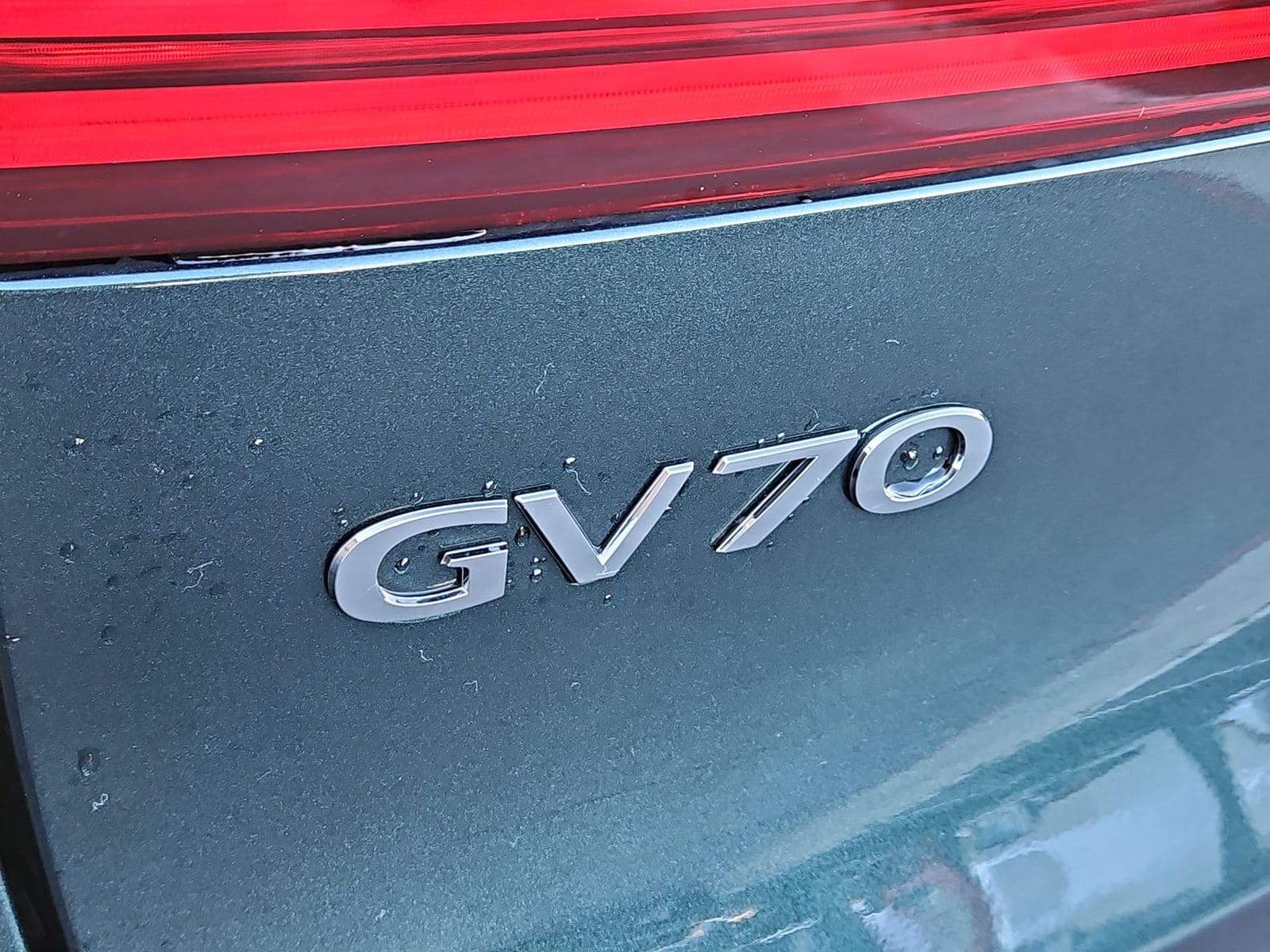 Thumbnail: 2022 Genesis GV70 - 11