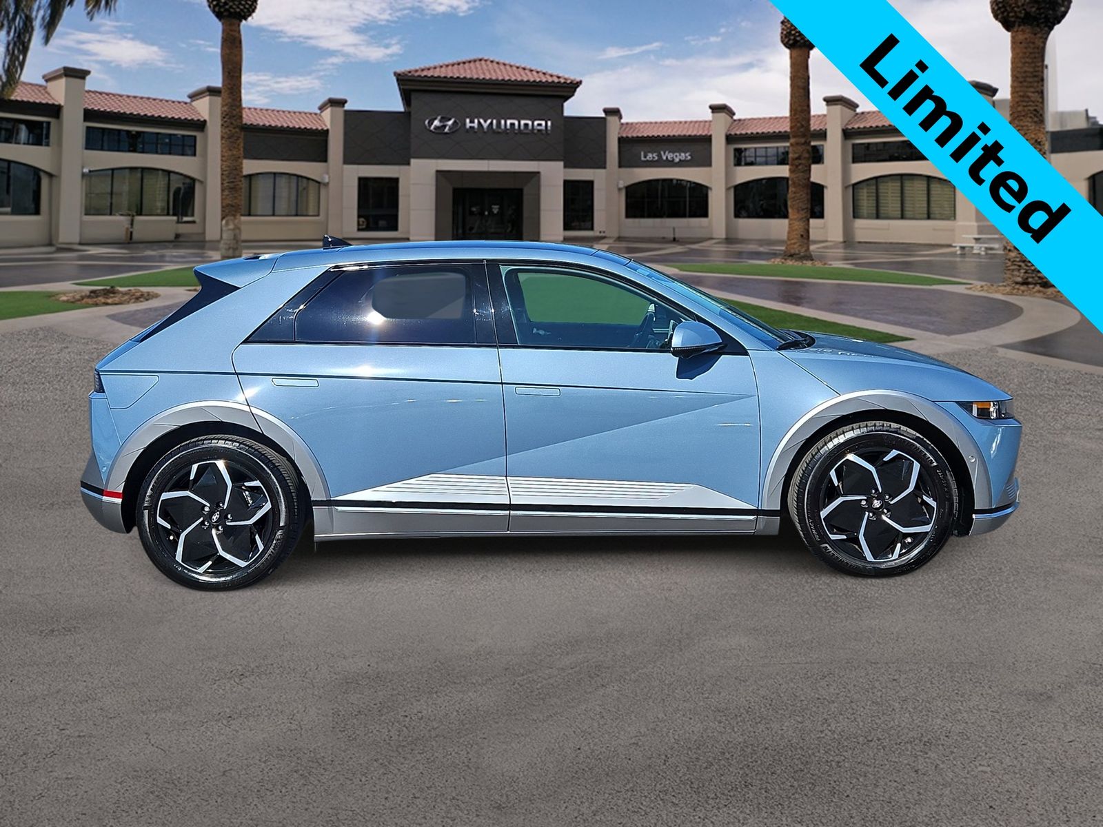 Thumbnail: 2024 Hyundai Ioniq 5 - 9