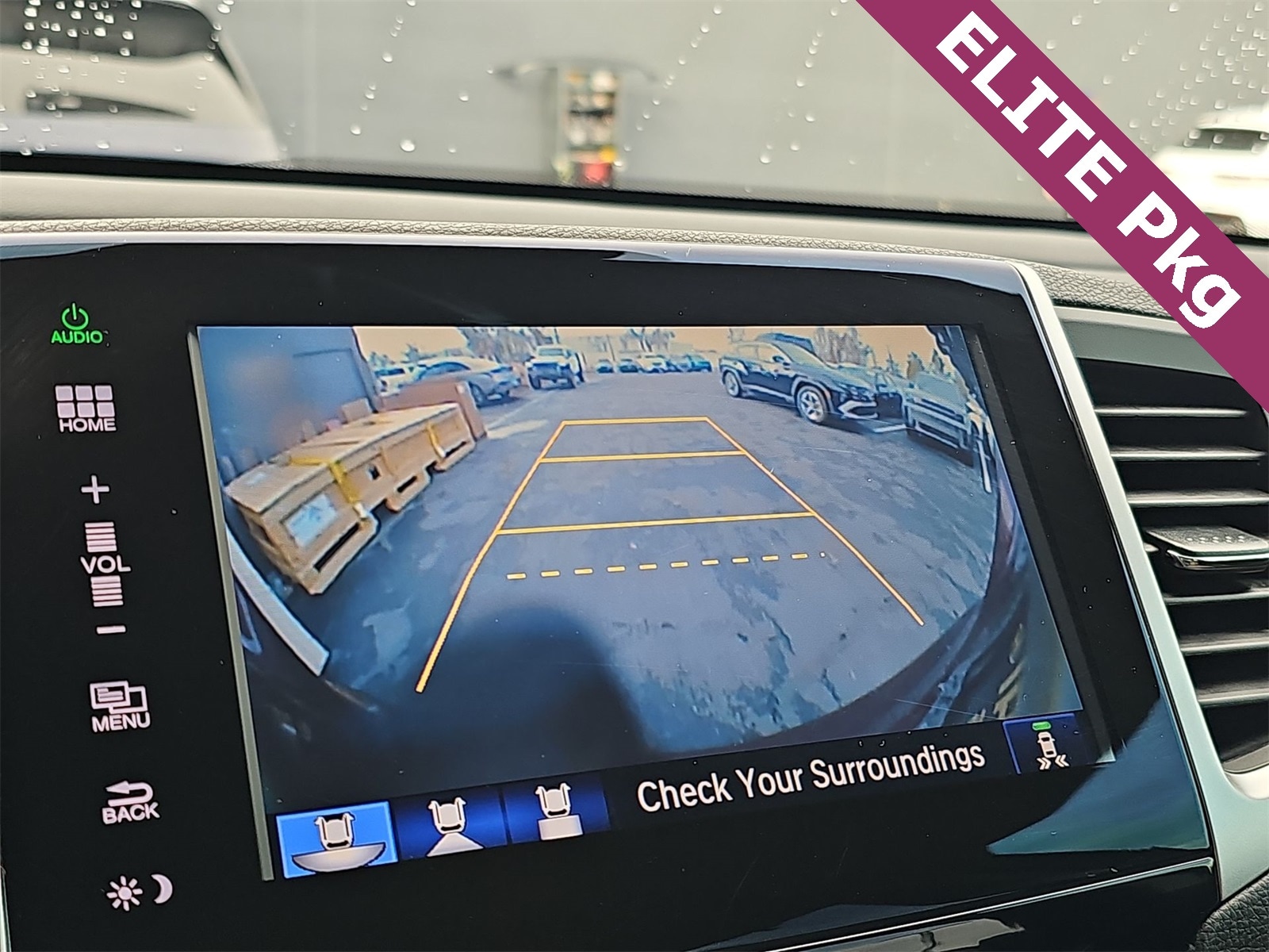 Thumbnail: 2016 Honda Pilot - 26