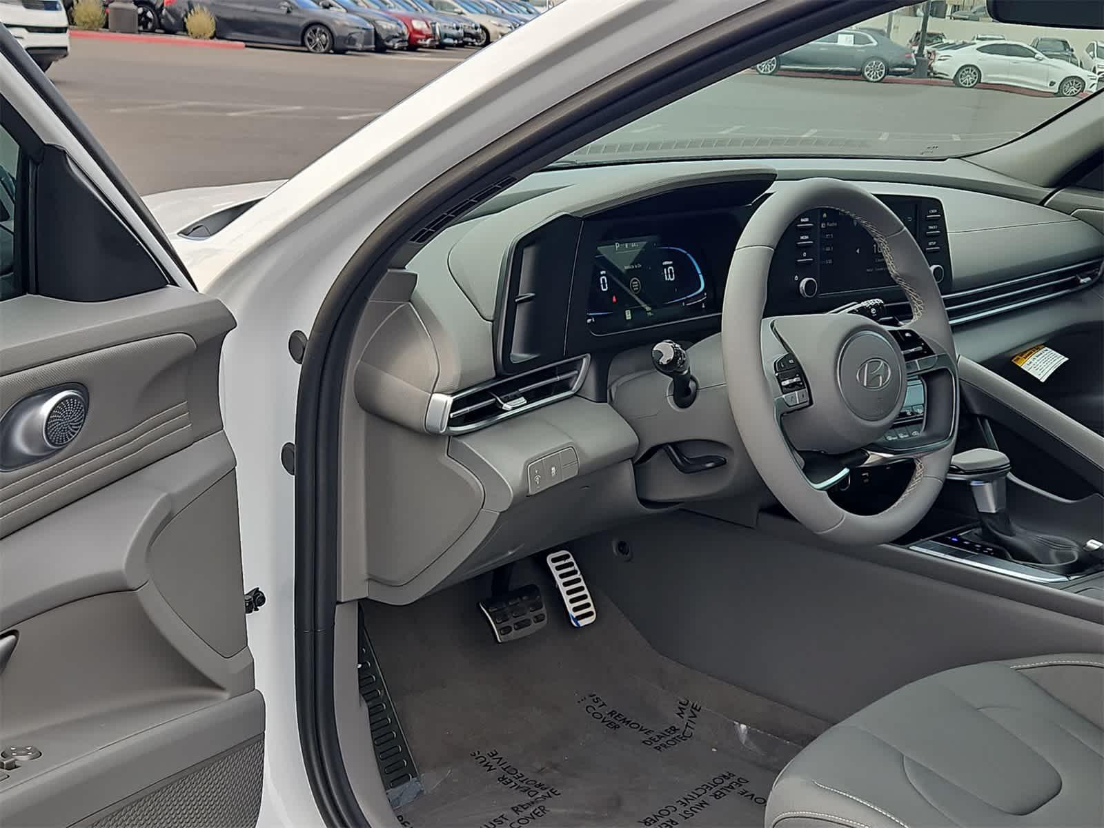 Thumbnail: 2026 Hyundai Elantra - 10