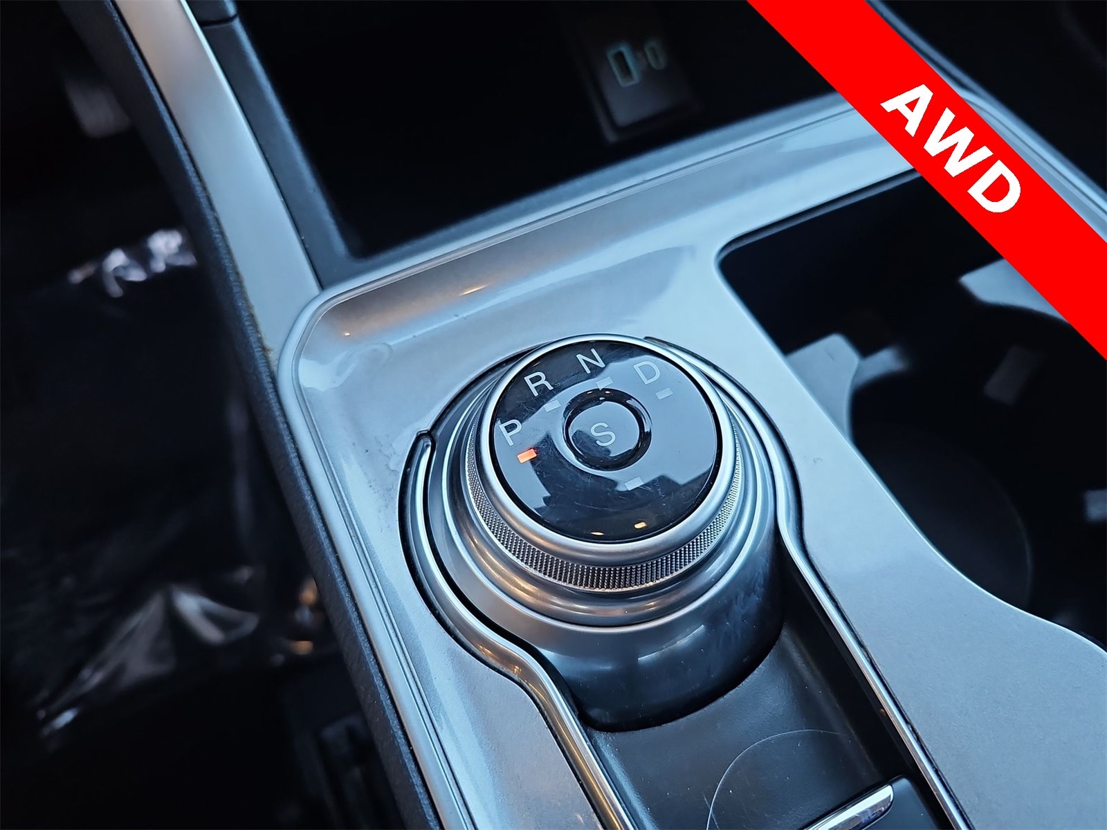 Thumbnail: 2024 Ford Edge - 21