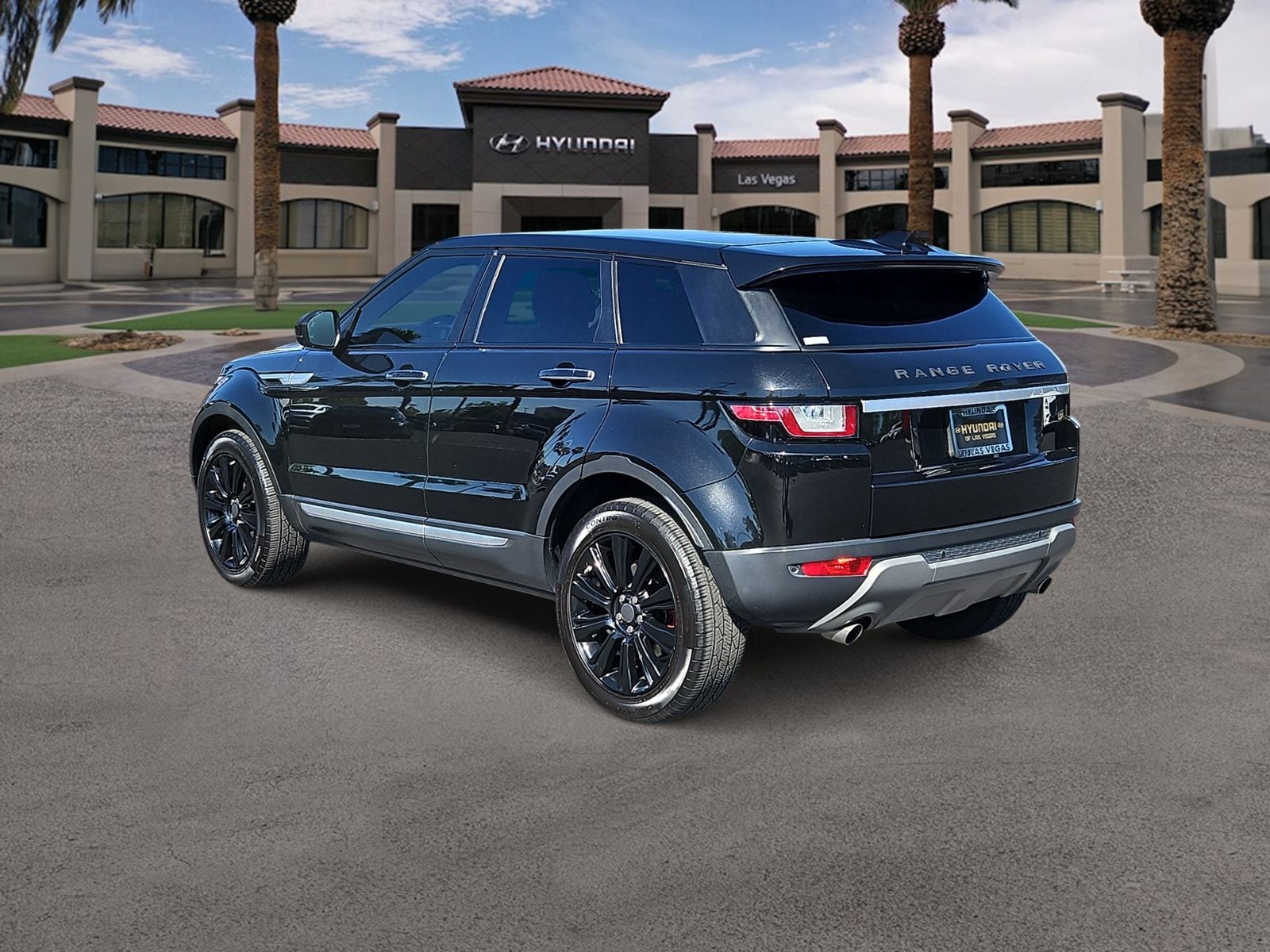 Thumbnail: 2018 Land Rover Range Rover Evoque - 6
