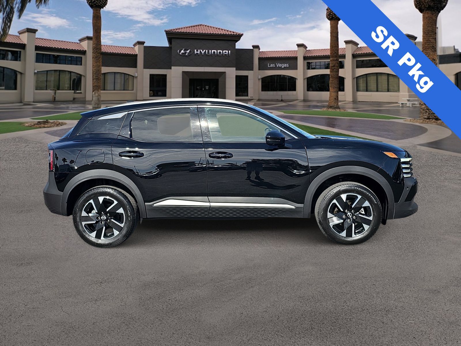 Thumbnail: 2025 Nissan Kicks - 9