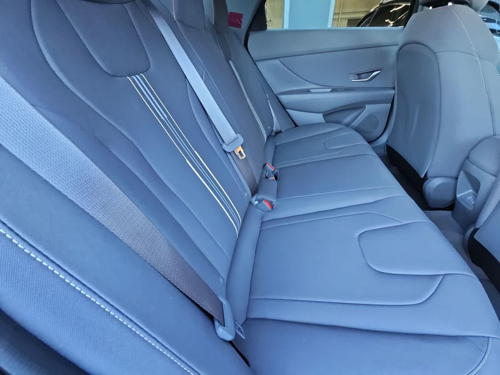 Thumbnail: 2026 Hyundai Elantra - 17