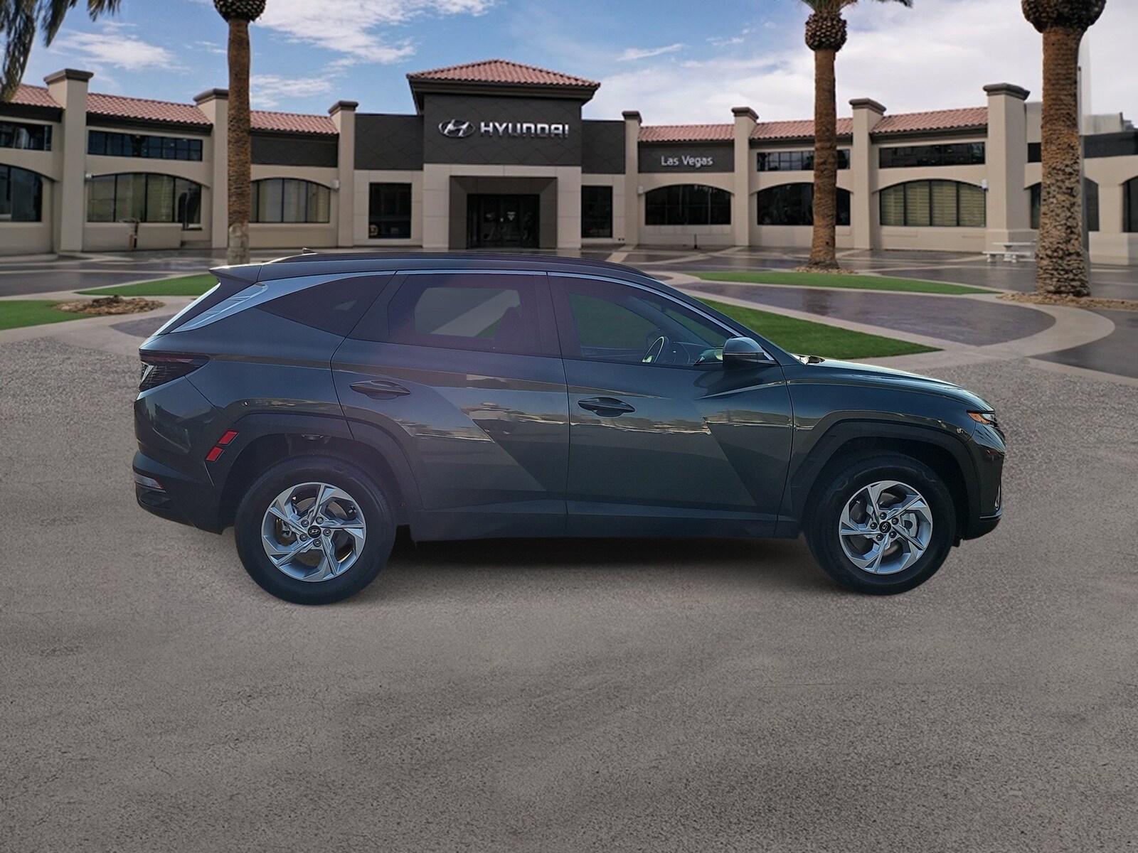 Thumbnail: 2022 Hyundai Tucson - 10