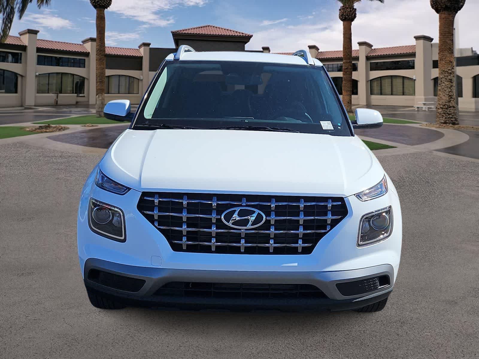 Thumbnail: 2026 Hyundai Venue - 3