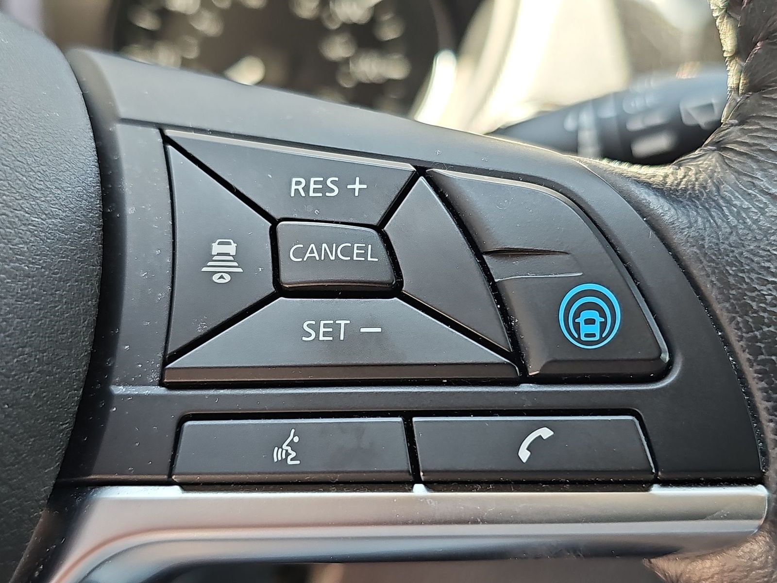 Thumbnail: 2019 Nissan Rogue - 27