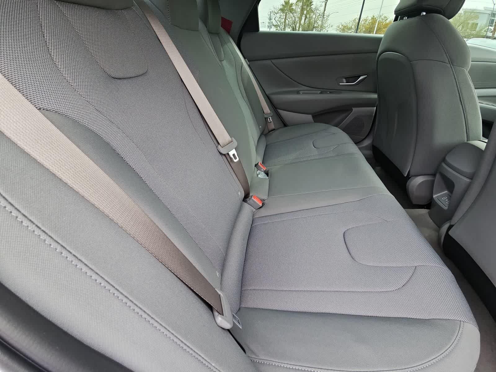 Thumbnail: 2026 Hyundai Elantra - 17