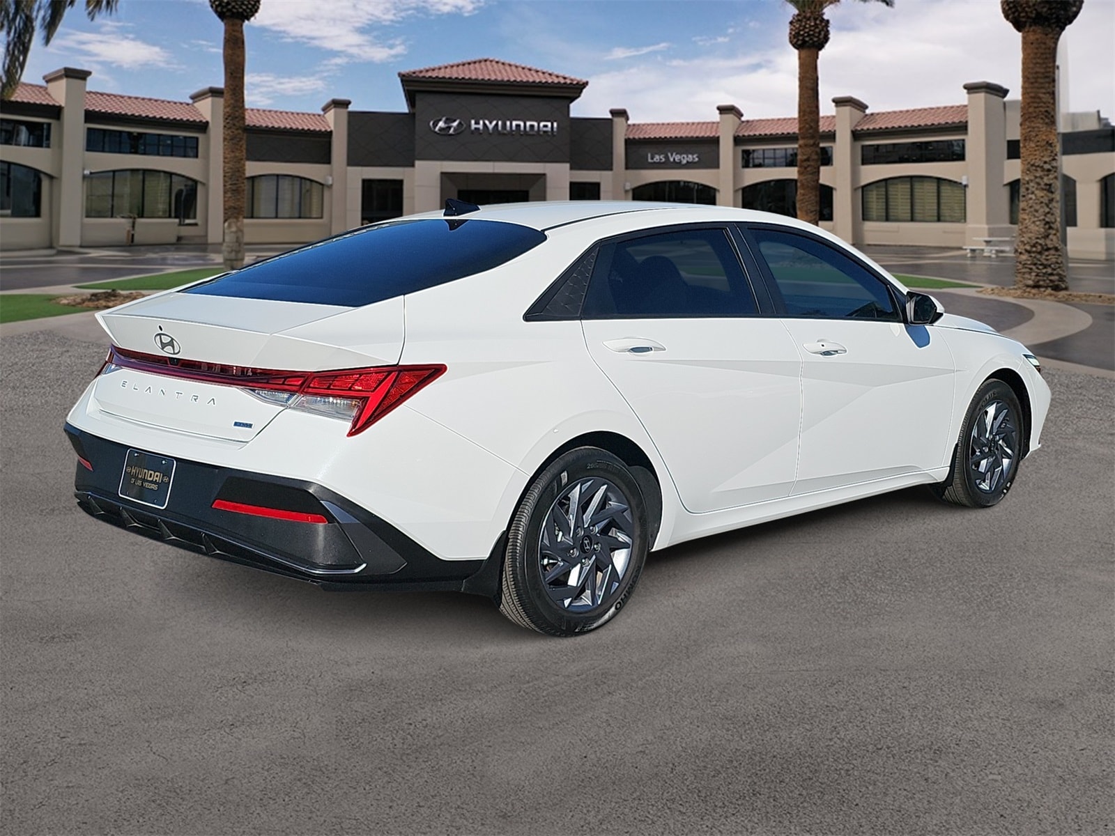 Thumbnail: 2024 Hyundai Elantra - 8