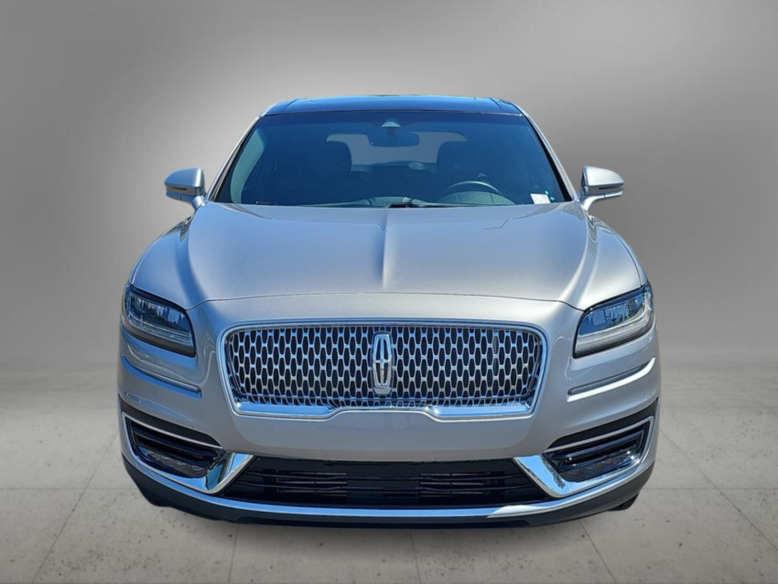 Thumbnail: 2020 Lincoln Nautilus - 4