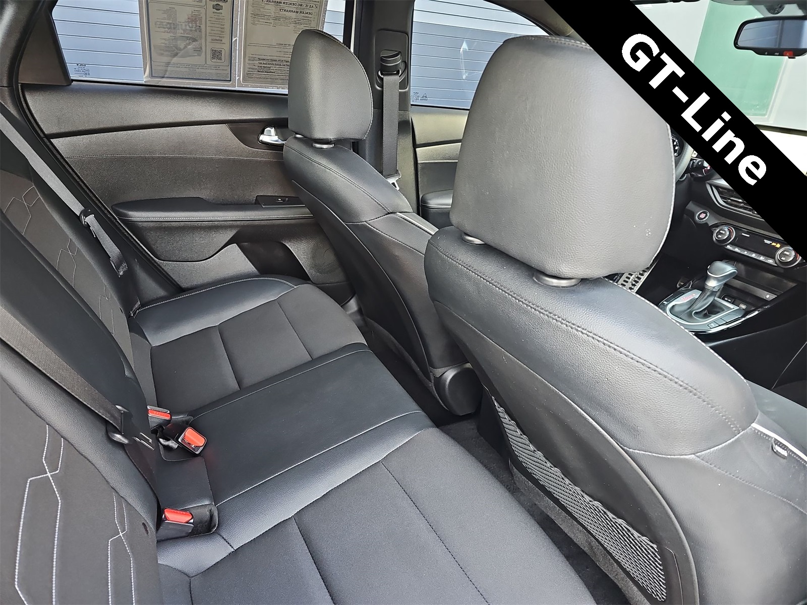 Thumbnail: 2023 Kia Forte - 16