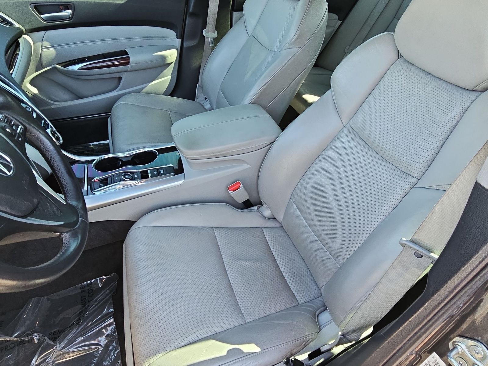 Thumbnail: 2015 Acura TLX - 16