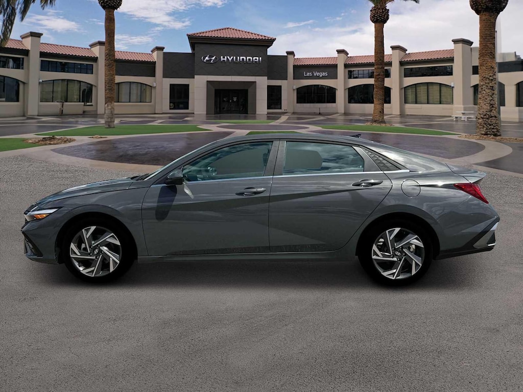 New 2025 Hyundai Elantra SEL Convenience Sedan