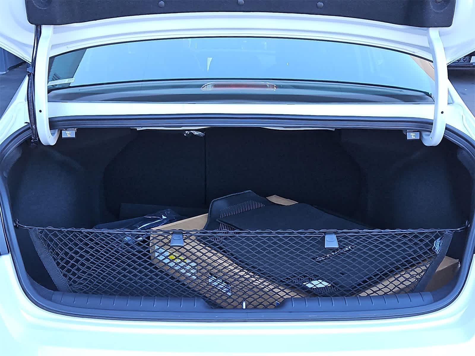 Thumbnail: 2025 Hyundai Elantra - 23