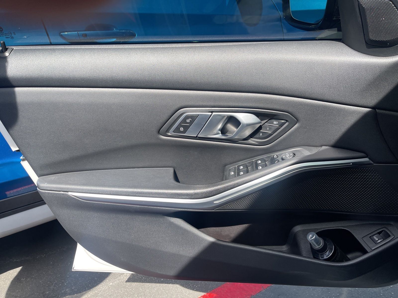 Thumbnail: 2022 BMW 3 Series - 10