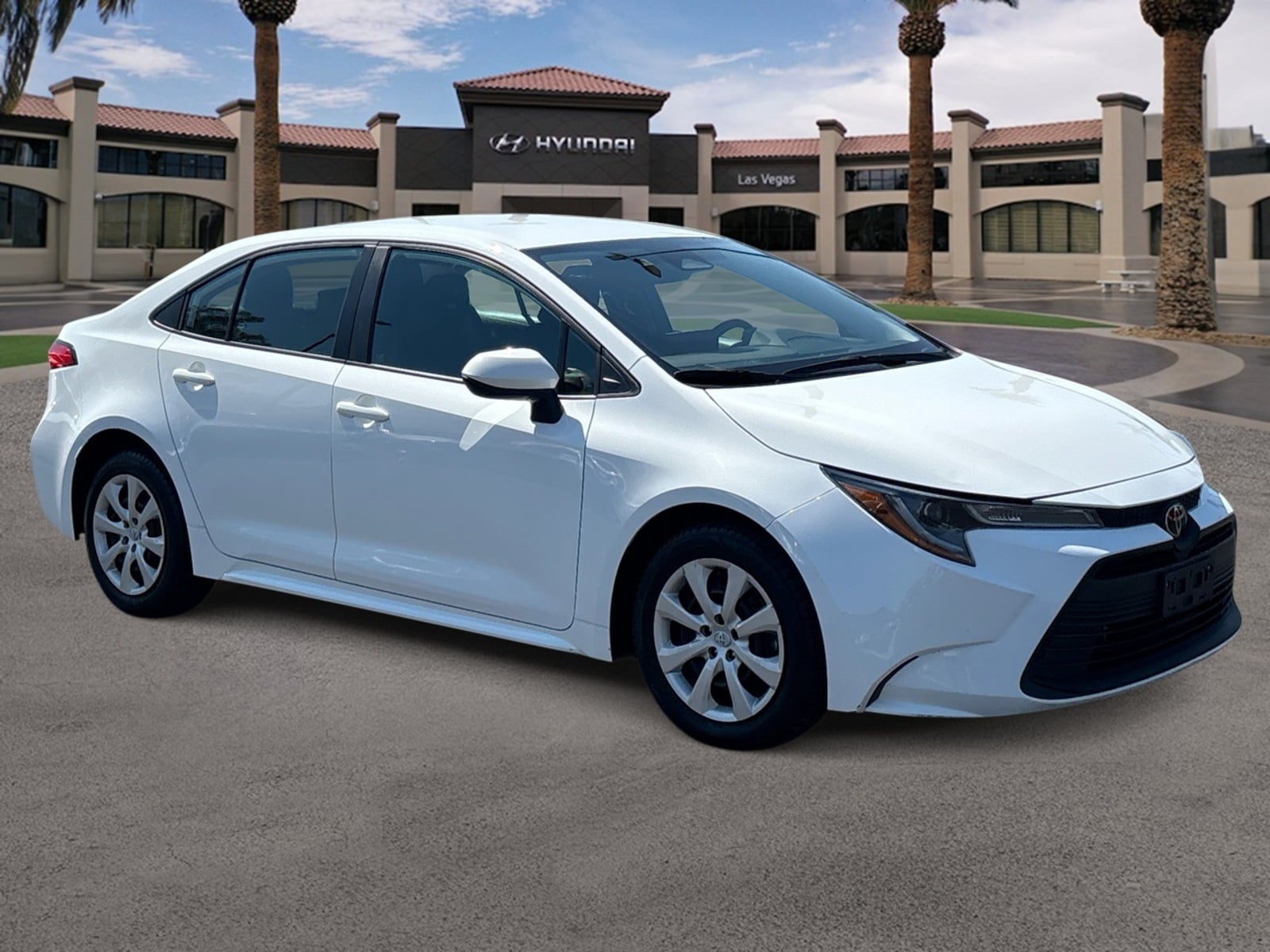 Used 2023 Toyota Corolla LE with VIN 5YFB4MDE0PP055249 for sale in Northfield, Minnesota