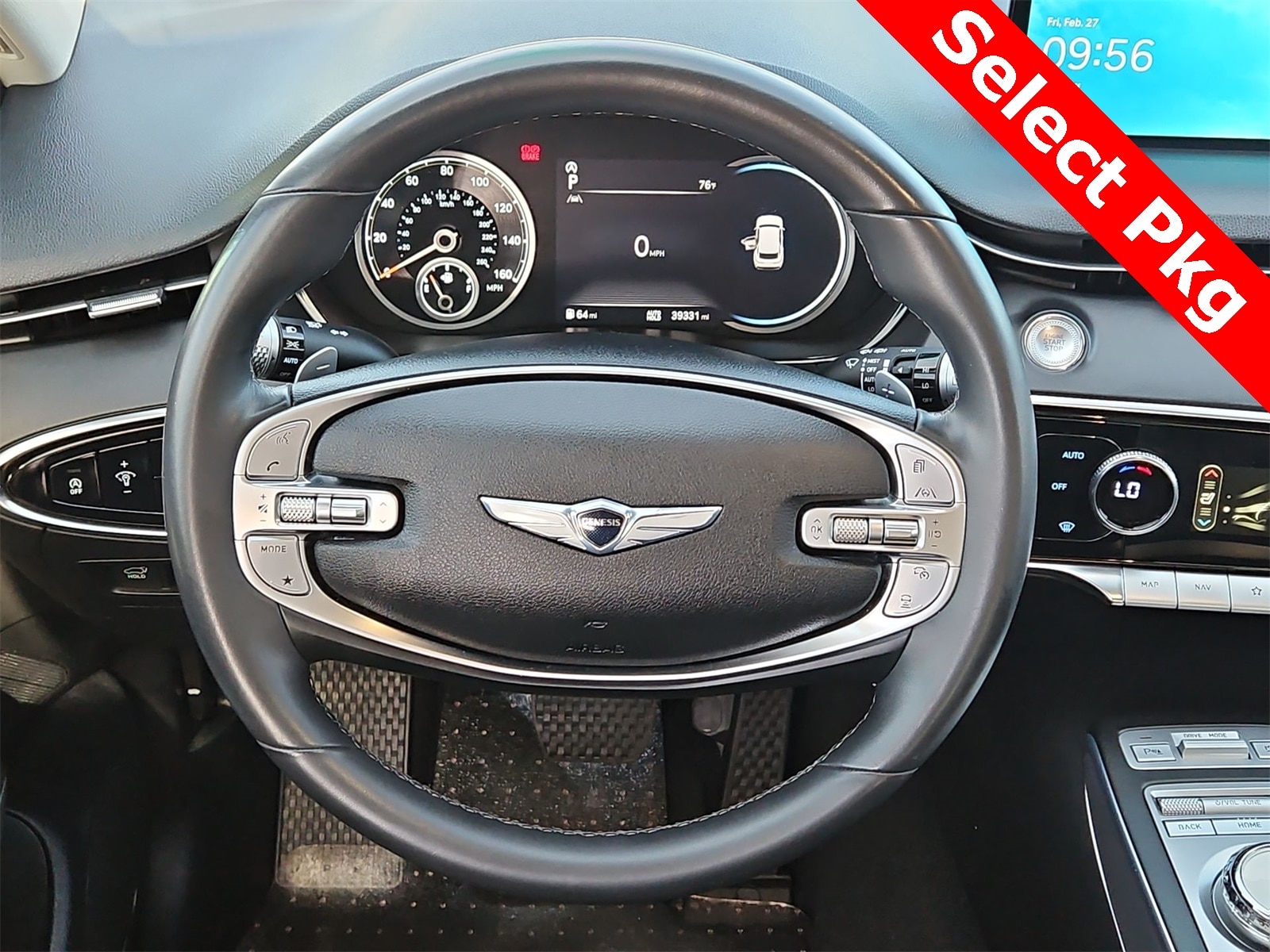 Thumbnail: 2022 Genesis GV70 - 19