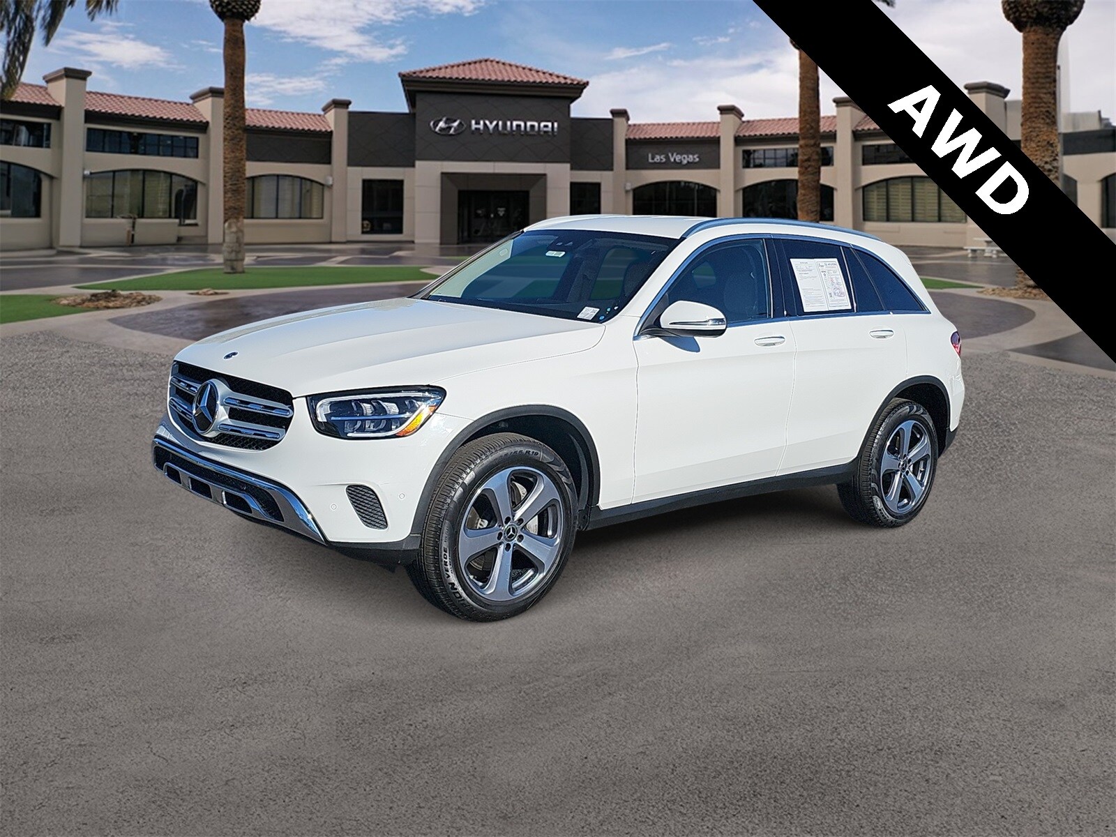 Thumbnail: 2022 Mercedes-Benz GLC - 4