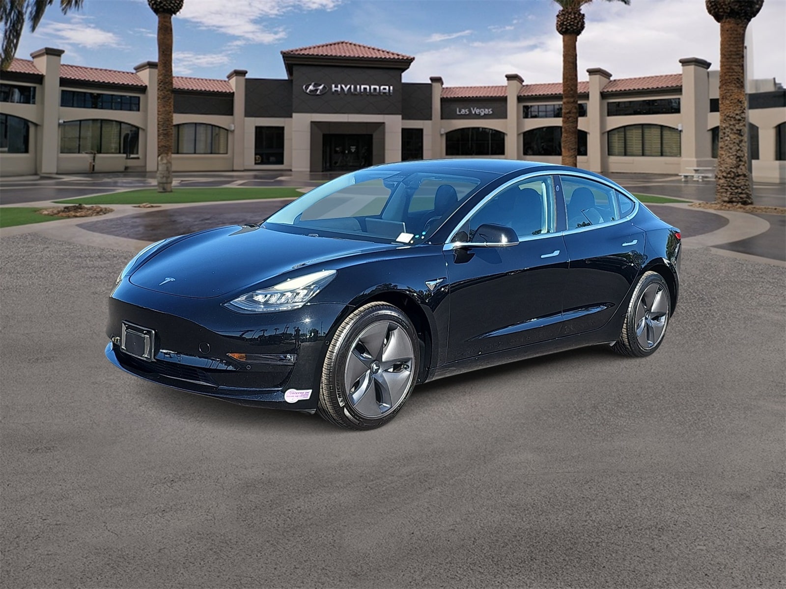 Thumbnail: 2019 Tesla Model 3 - 4