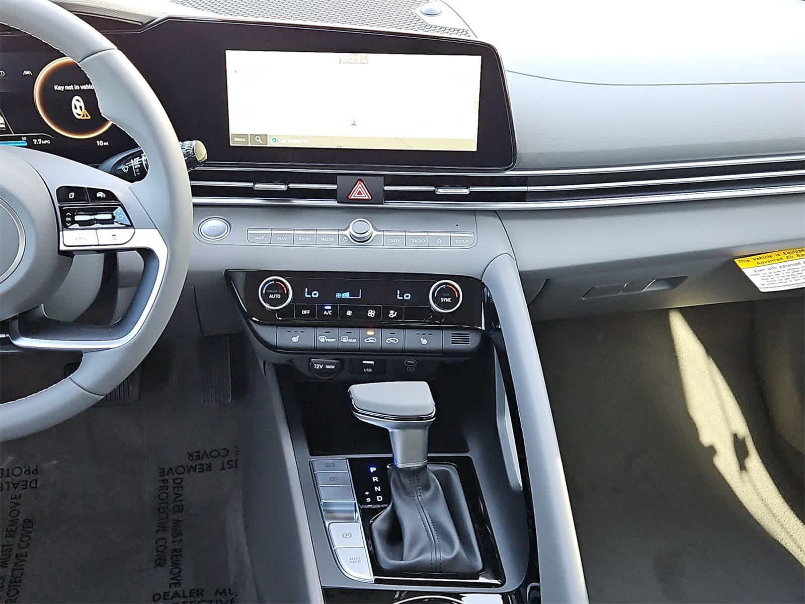 Thumbnail: 2025 Hyundai Elantra - 20