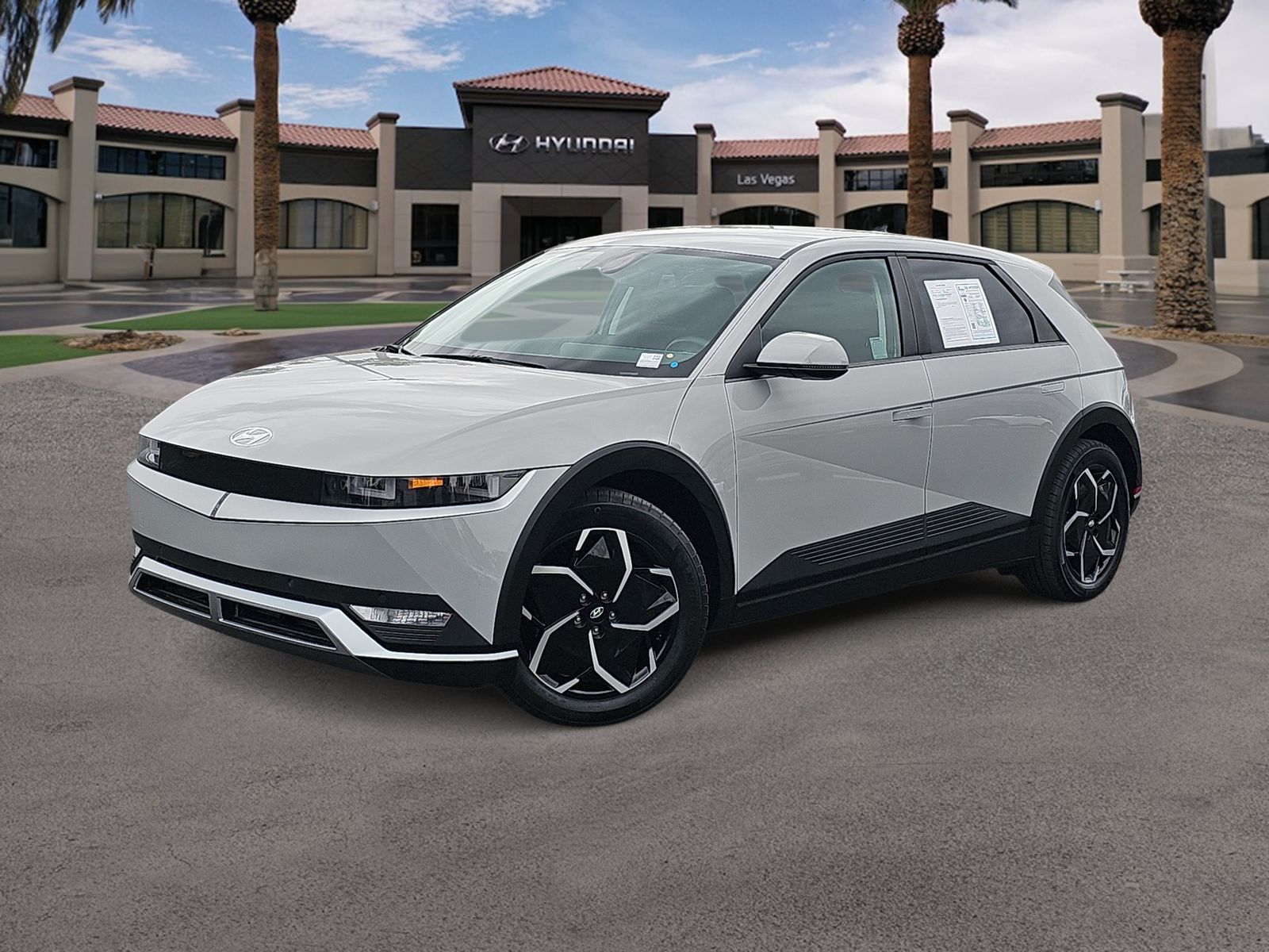 Thumbnail: 2024 Hyundai Ioniq 5 - 1