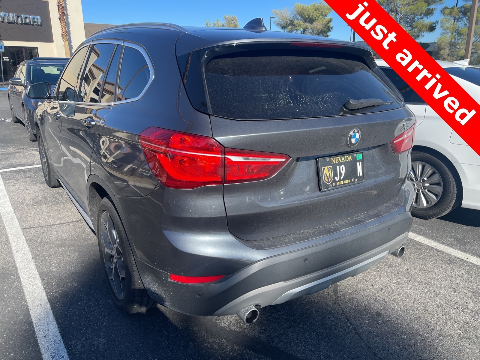 Thumbnail: 2016 BMW X1 - 3