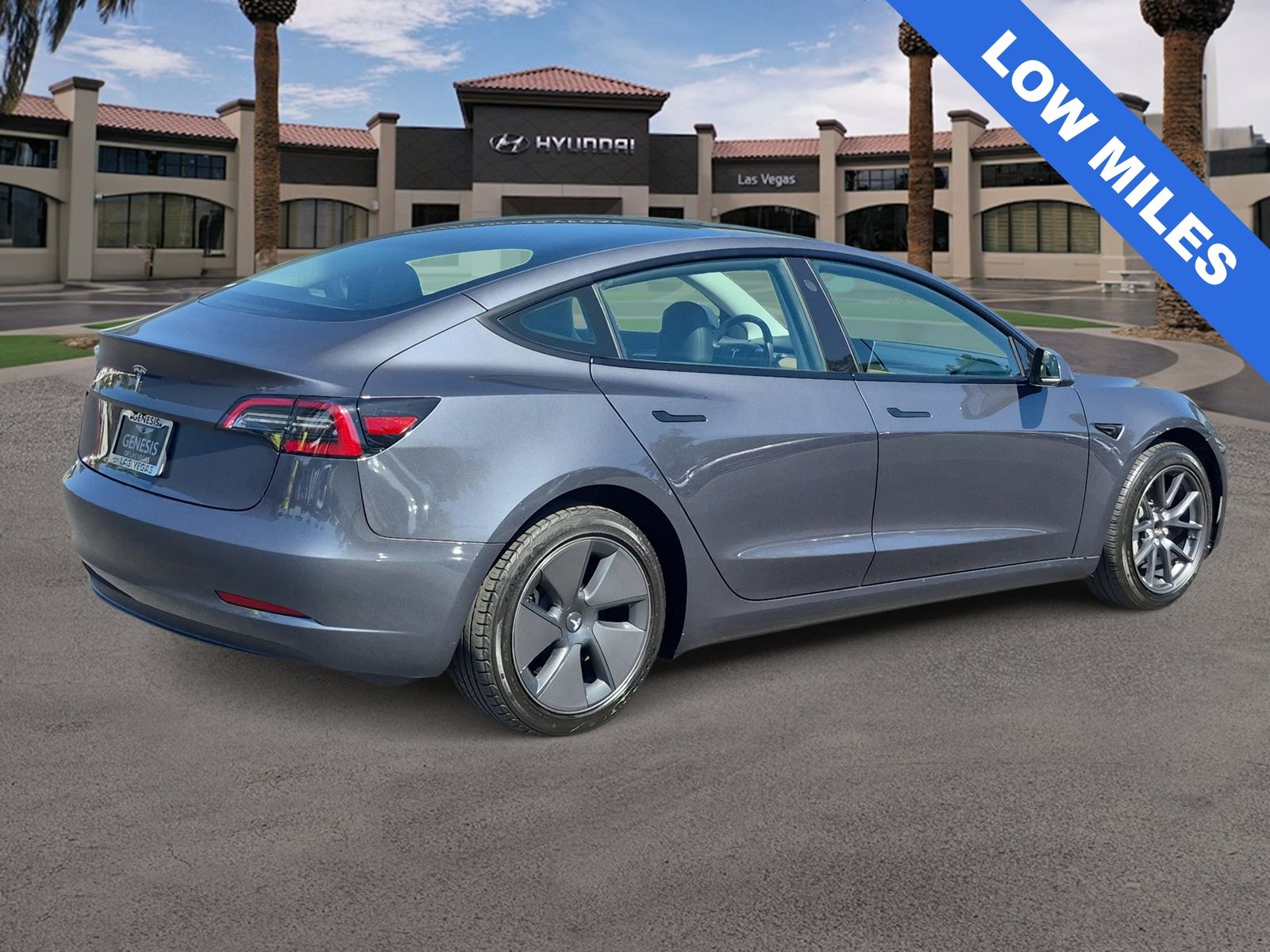 Thumbnail: 2023 Tesla Model 3 - 7