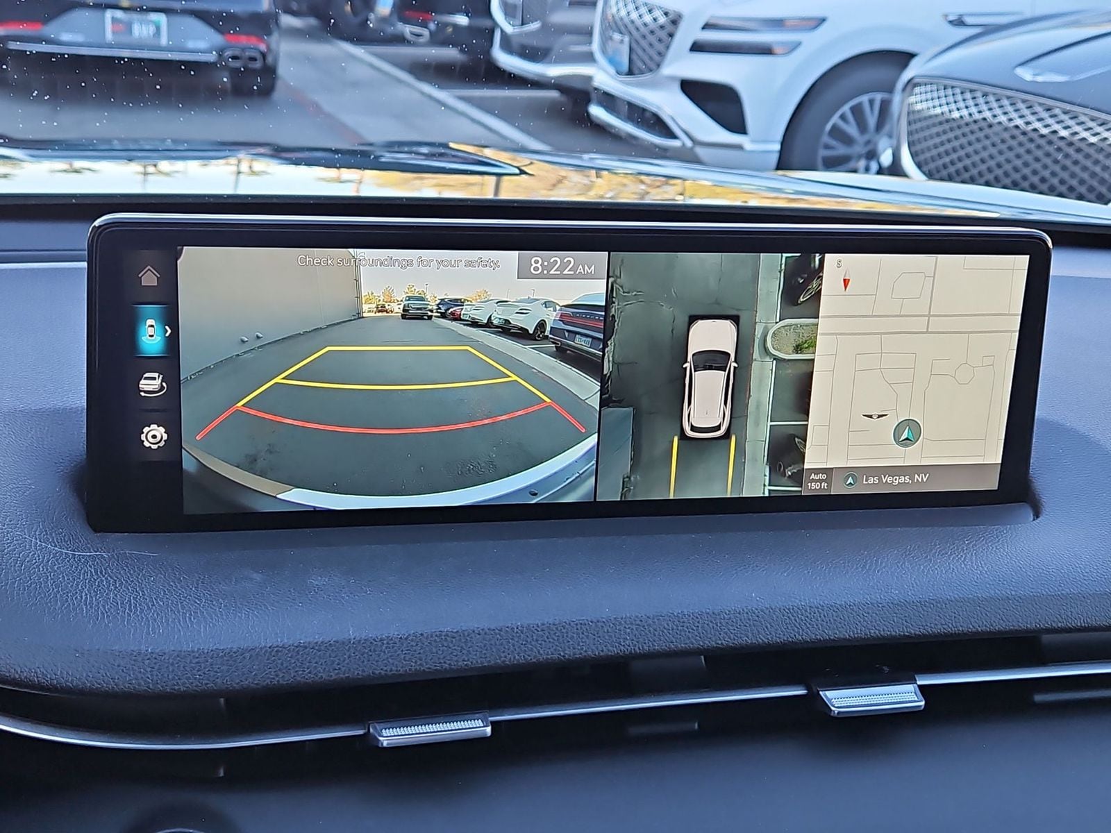 Thumbnail: 2022 Genesis GV70 - 25