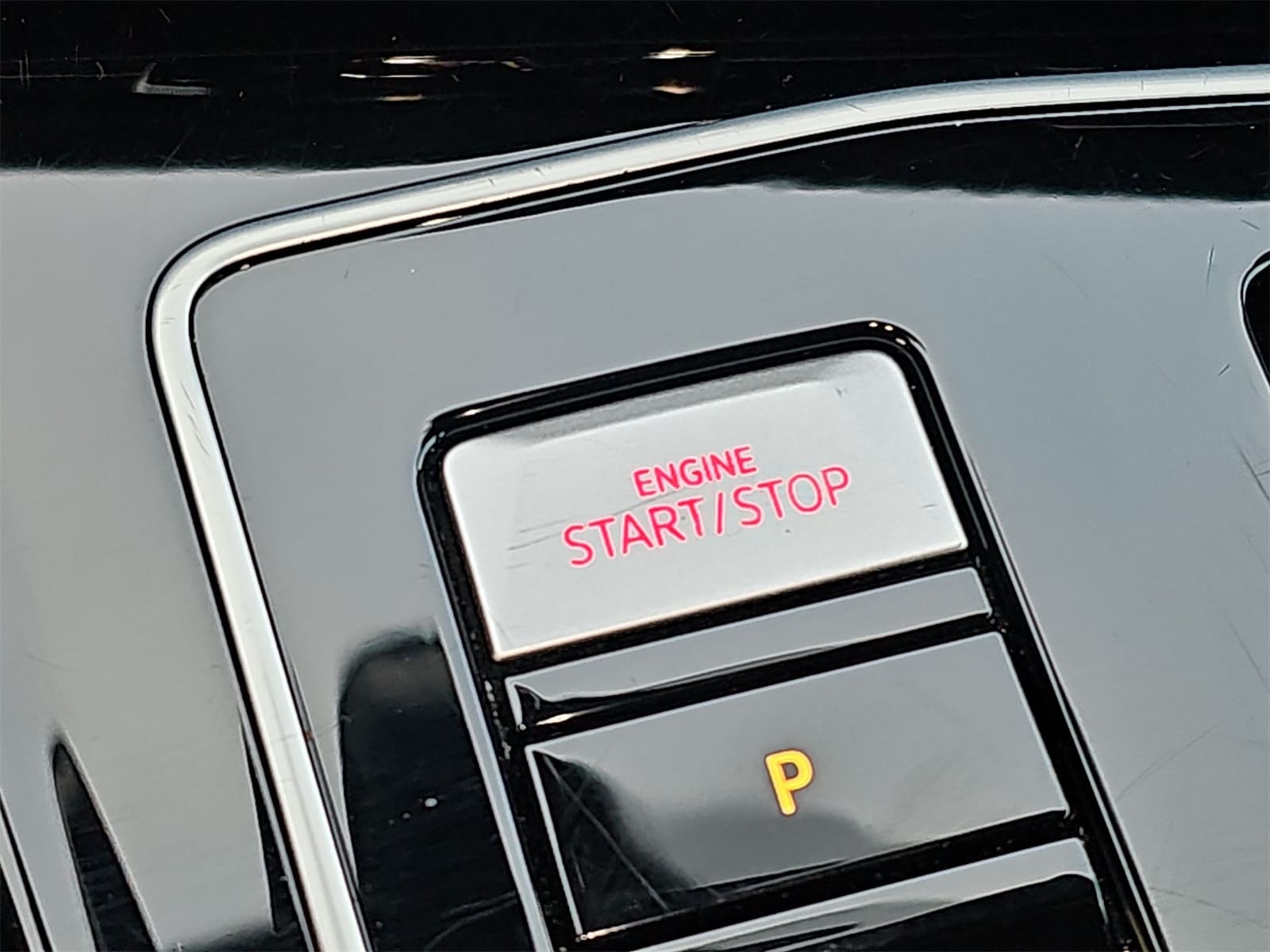 Thumbnail: 2024 Volkswagen Golf - 24