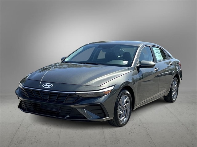 Thumbnail: 2024 Hyundai Elantra - 2