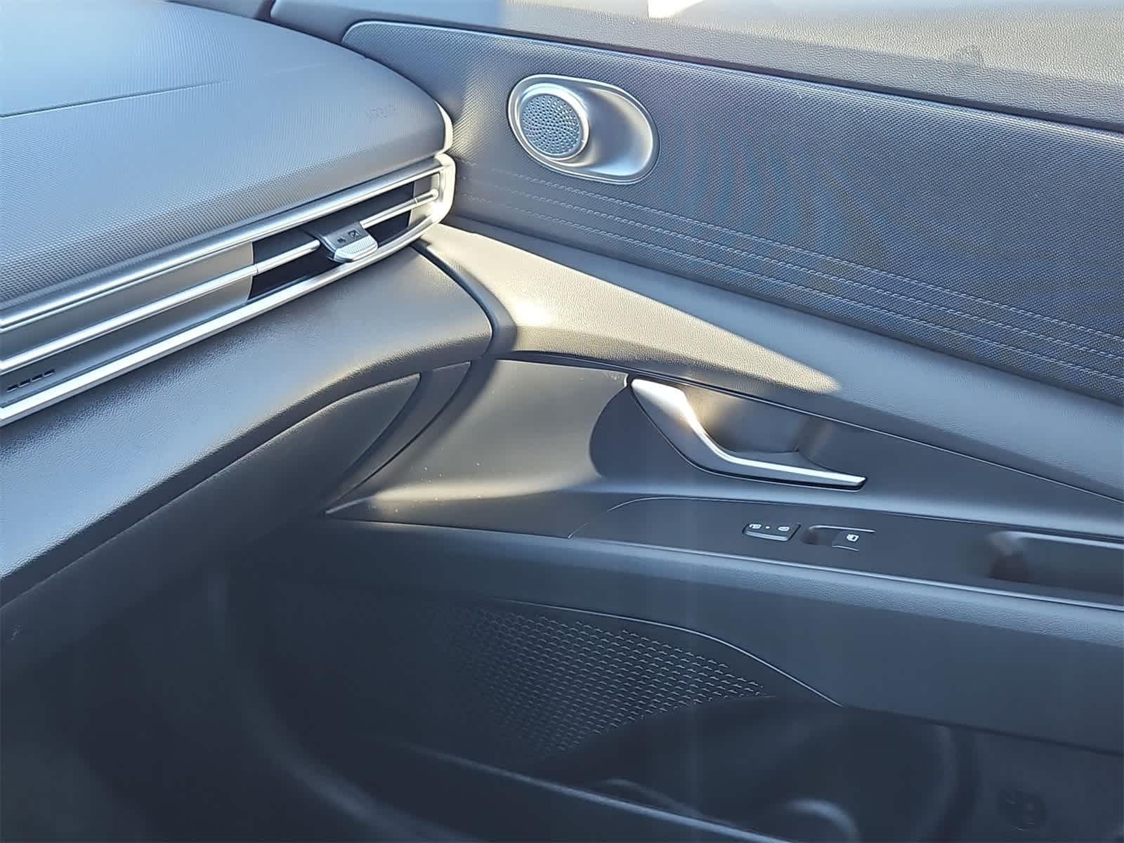 Thumbnail: 2026 Hyundai Elantra - 29