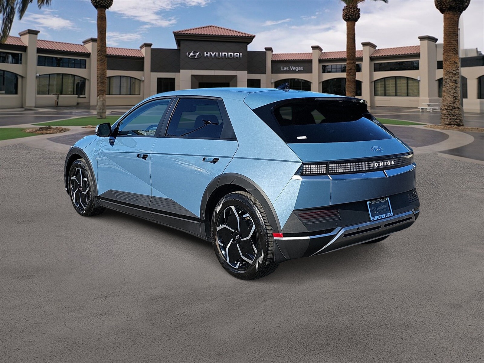 Thumbnail: 2022 Hyundai Ioniq 5 - 6