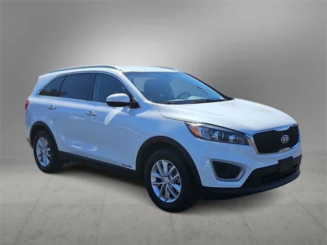 Used 2018 Kia Sorento LX with VIN 5XYPGDA52JG338541 for sale in Las Vegas, NV