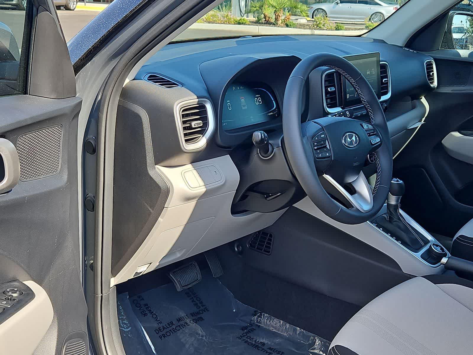 Thumbnail: 2026 Hyundai Venue - 10