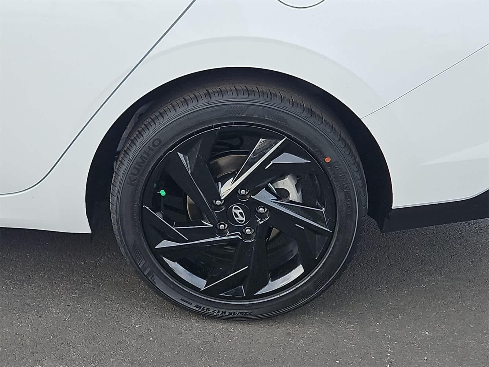 Thumbnail: 2026 Hyundai Elantra - 12