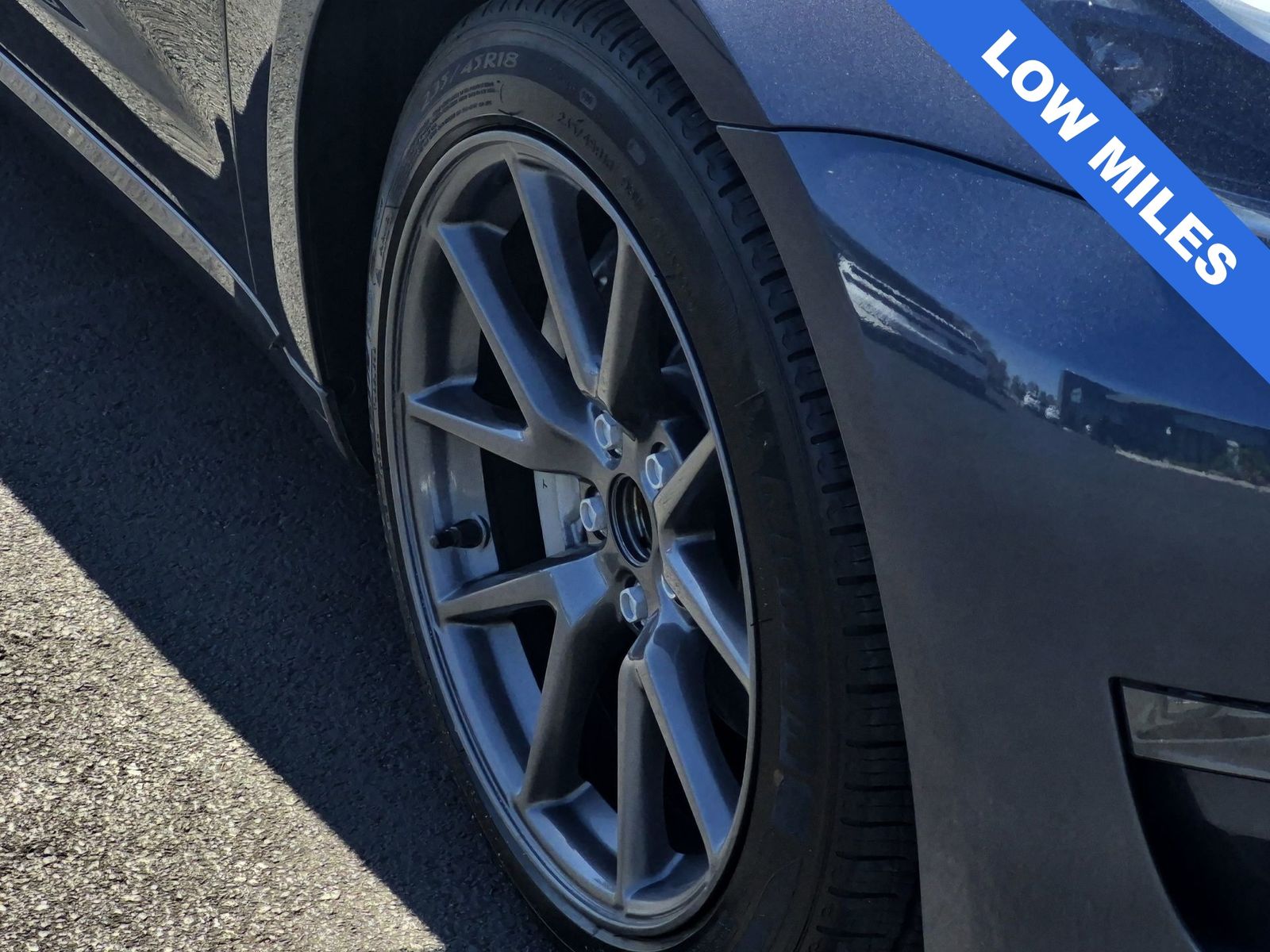 Thumbnail: 2023 Tesla Model 3 - 11