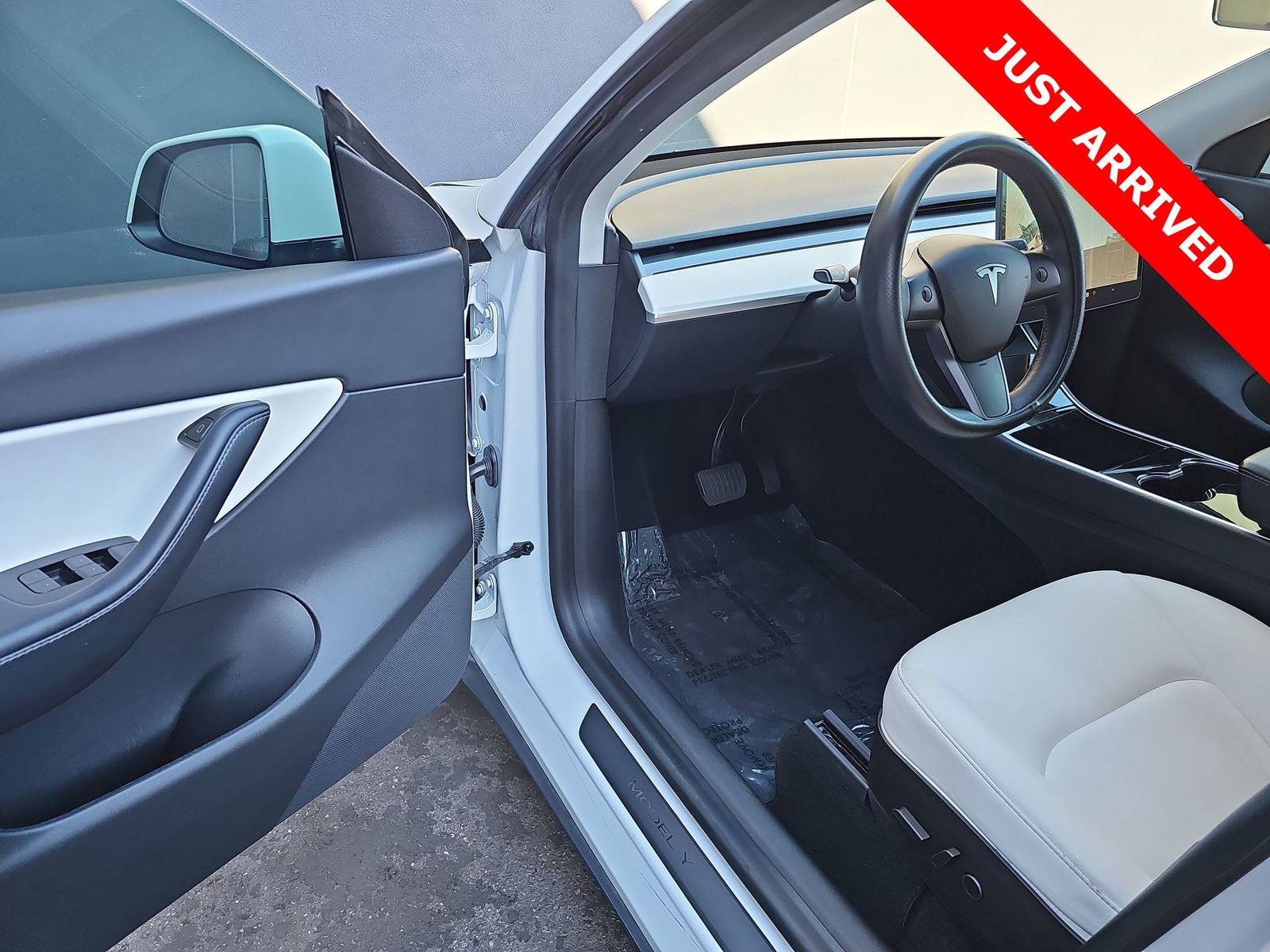 Thumbnail: 2021 Tesla Model Y - 10