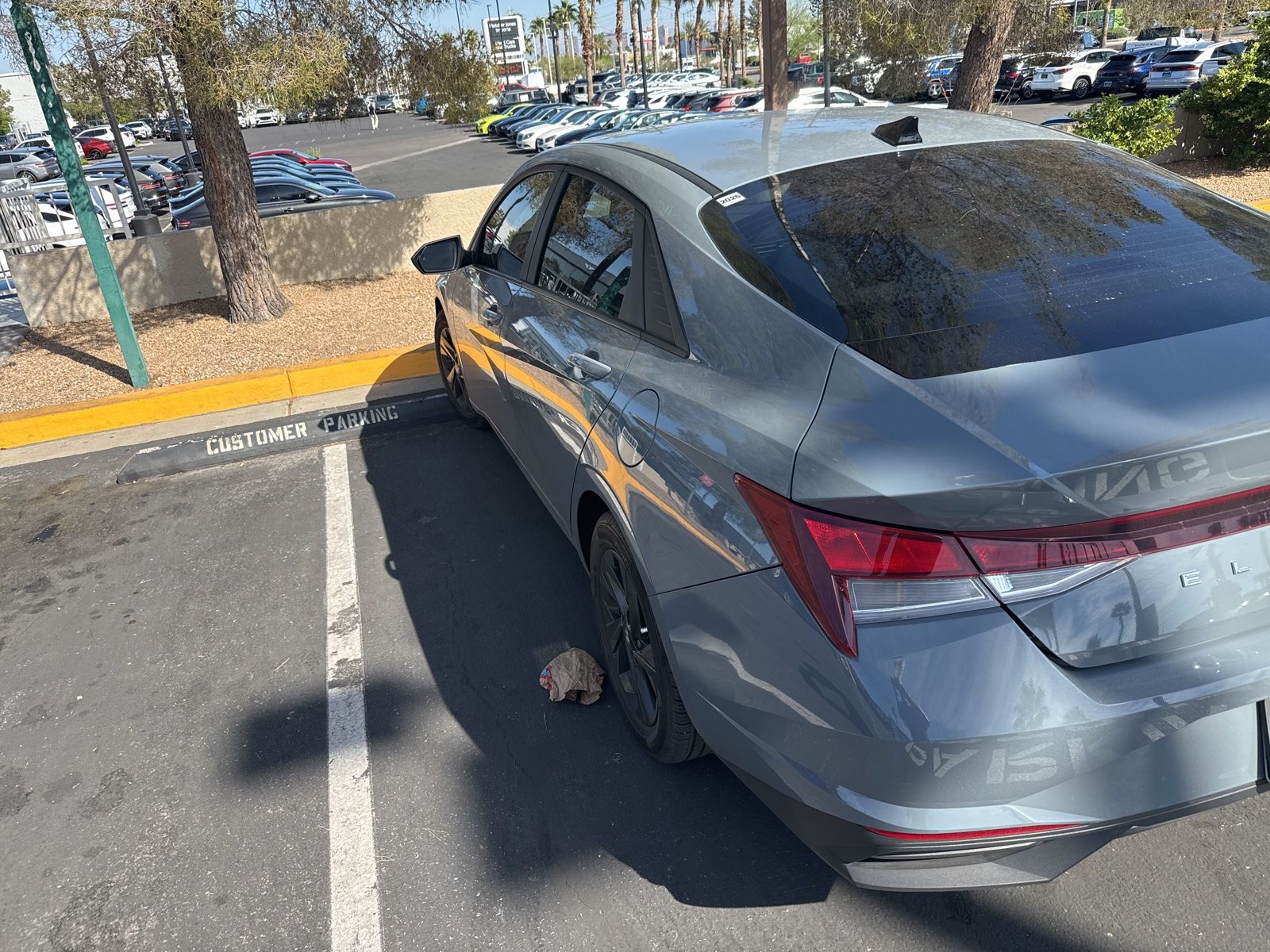 Thumbnail: 2021 Hyundai Elantra - 7