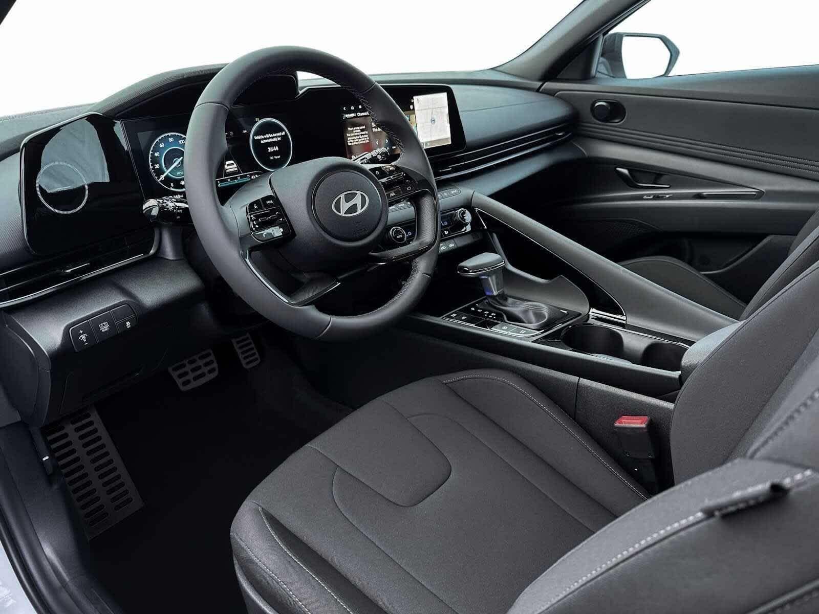 Thumbnail: 2025 Hyundai Elantra - 14