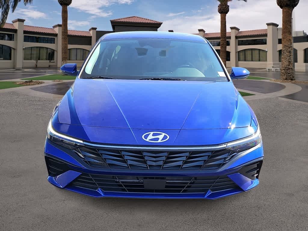 Thumbnail: 2025 Hyundai Elantra - 3