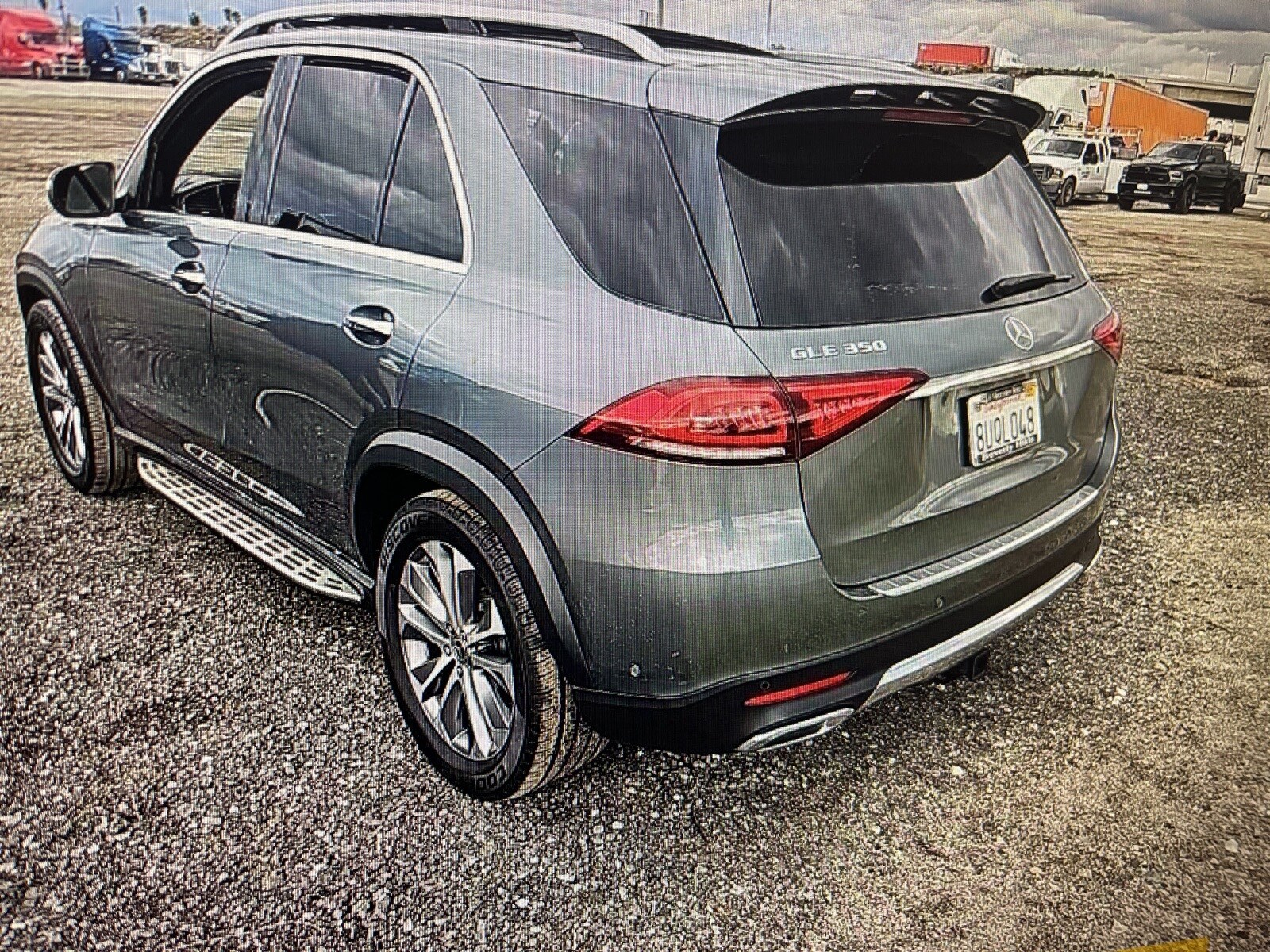 2021 Mercedes Benz GLE 350 photo 2