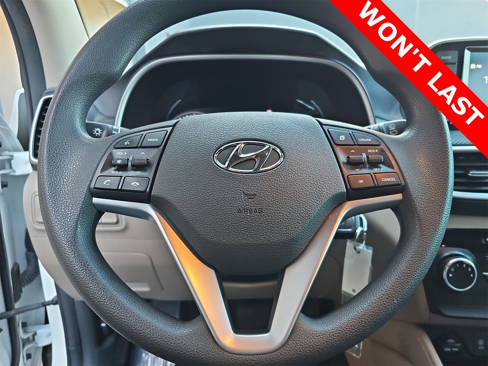 Thumbnail: 2020 Hyundai Tucson - 19