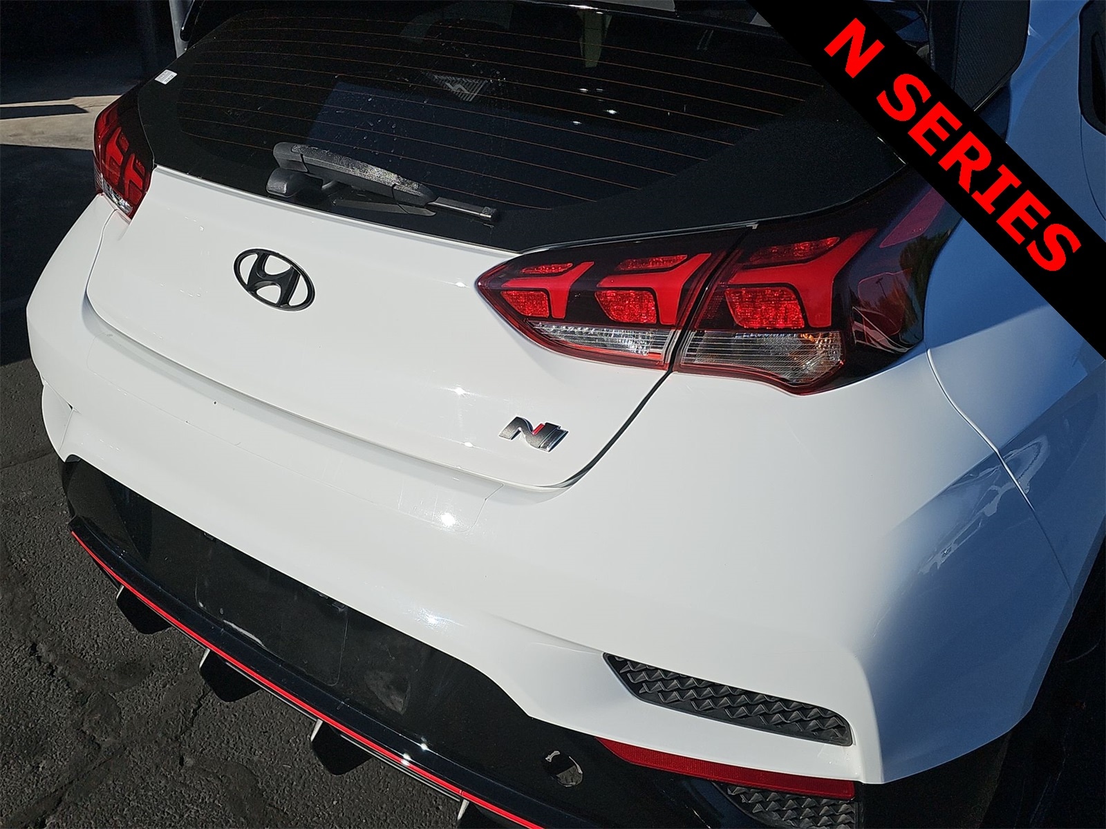 Thumbnail: 2022 Hyundai Veloster - 11
