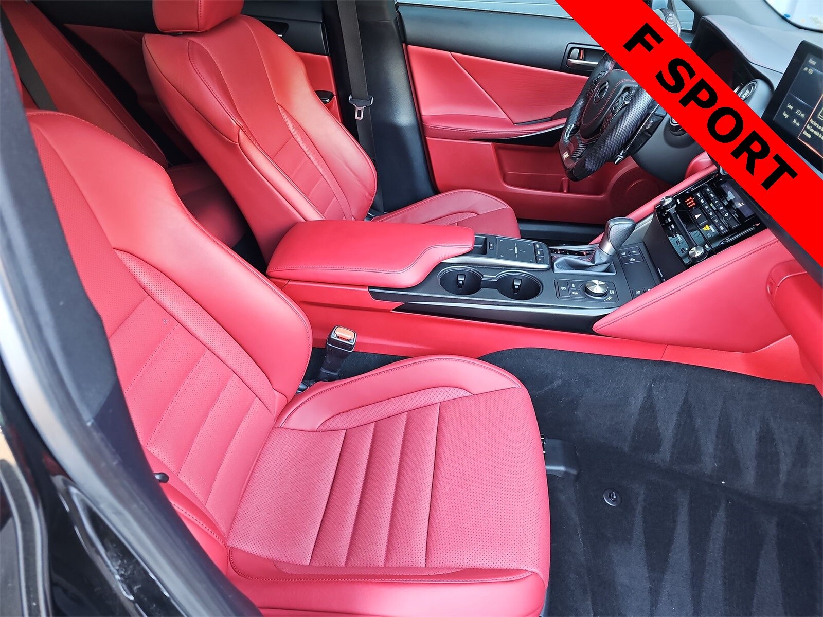 Thumbnail: 2023 Lexus IS - 18