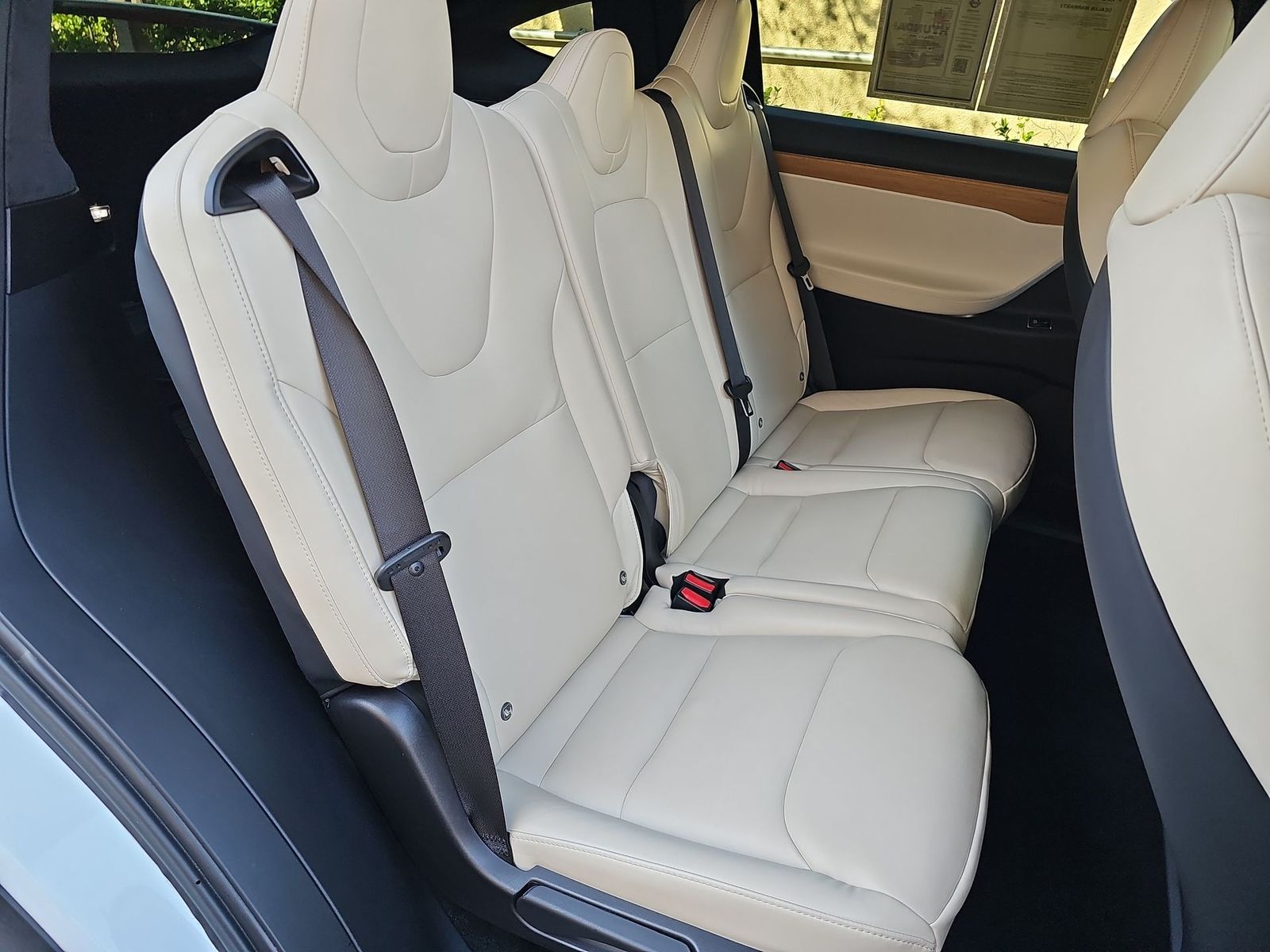 Thumbnail: 2020 Tesla Model X - 17