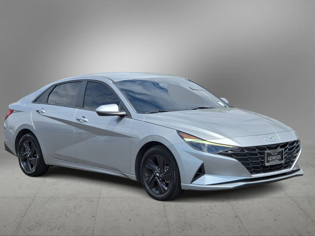 Used 2023 Hyundai Elantra SEL Sedan