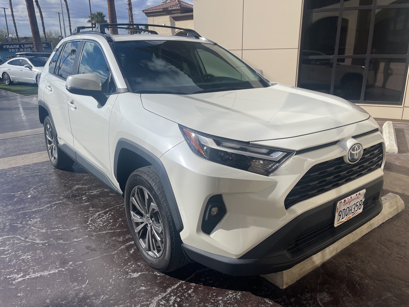 Thumbnail: 2022 Toyota RAV4 - 1