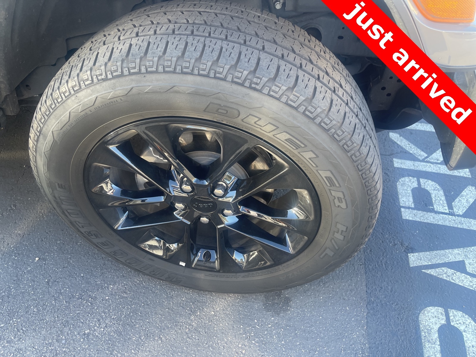 Thumbnail: 2022 Jeep Wrangler - 3