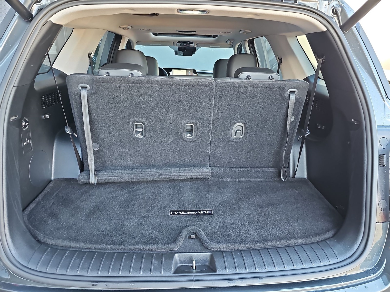 Thumbnail: 2023 Hyundai Palisade - 23