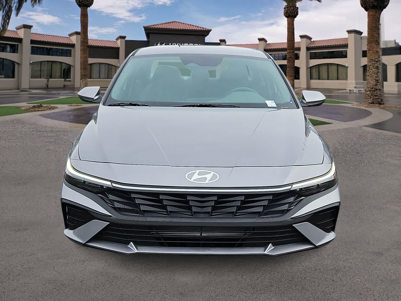 Thumbnail: 2026 Hyundai Elantra - 3